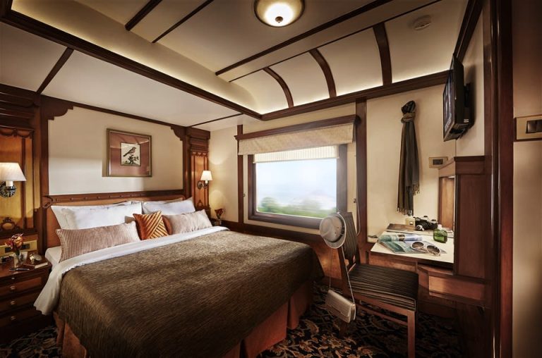 Suite Presidentielle Lit double du Train Deccan Odyssey