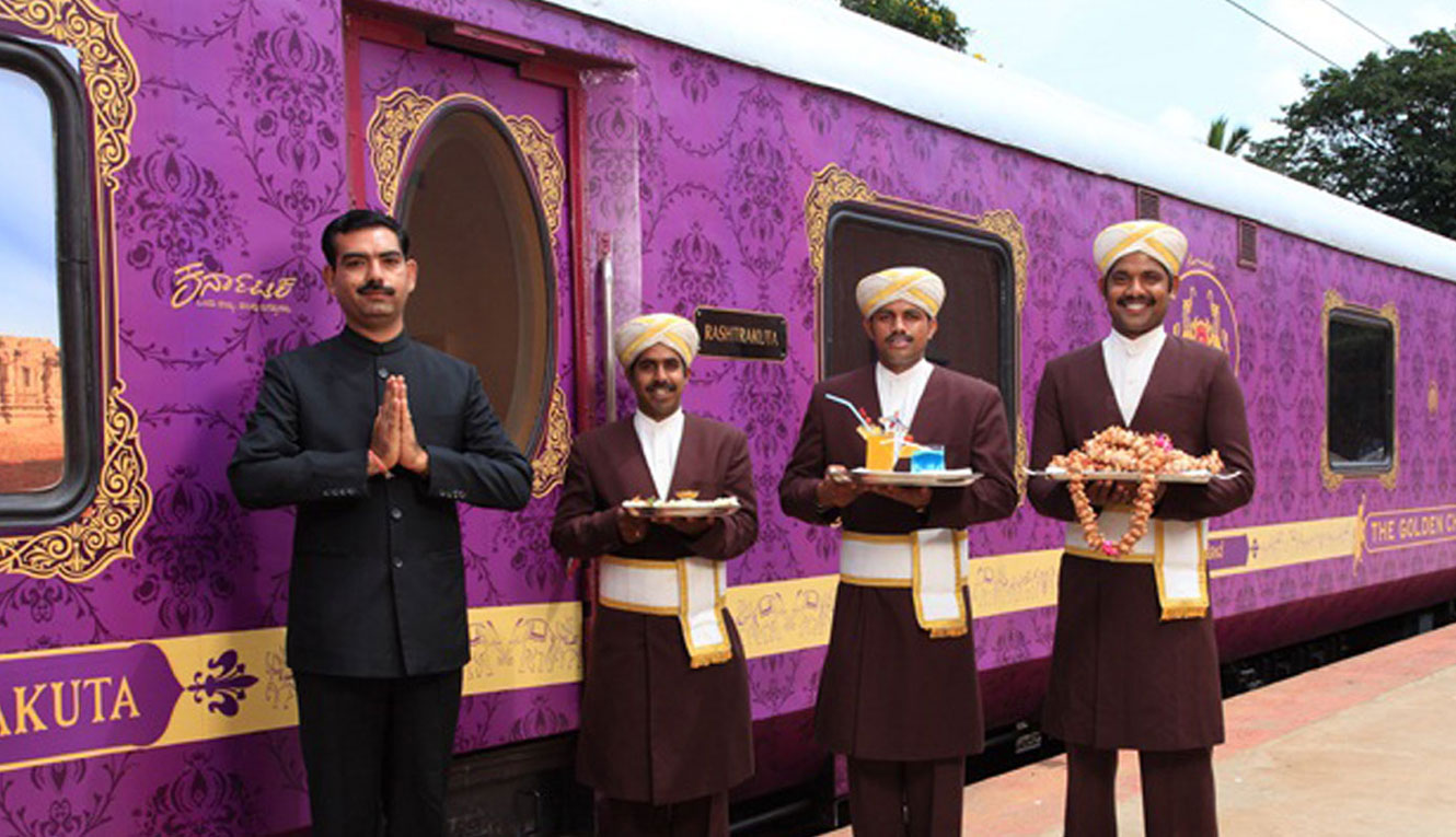 Welcome traditionnel à Bangalore pour le Golden Chariot – Inde du Sud