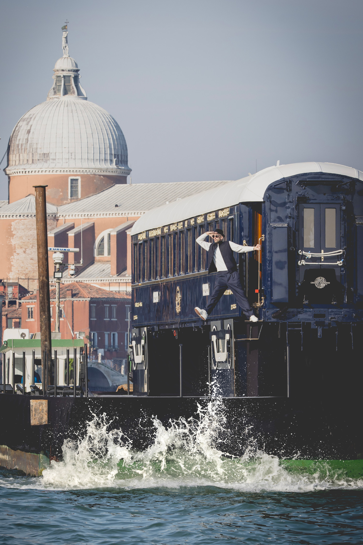 JR à Venise lors du lancement de L'Observatoire — Venice Simplon-Orient-Express Belmond 2024