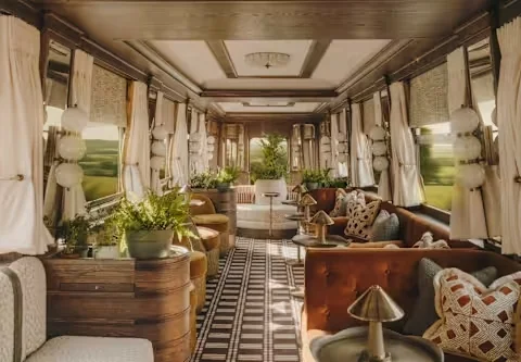 Voiture d'observation panoramique du Britannic Explorer Belmond — train de luxe en Angleterre
