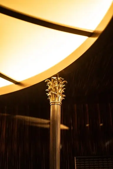 Détail boiseries Rinck pour l'Orient Express 2027 — palissandre, marqueterie, dorure